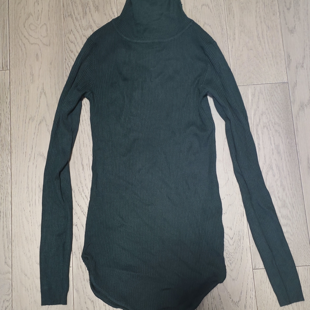 Urban Heritage Dark Green Ribbed Tunic